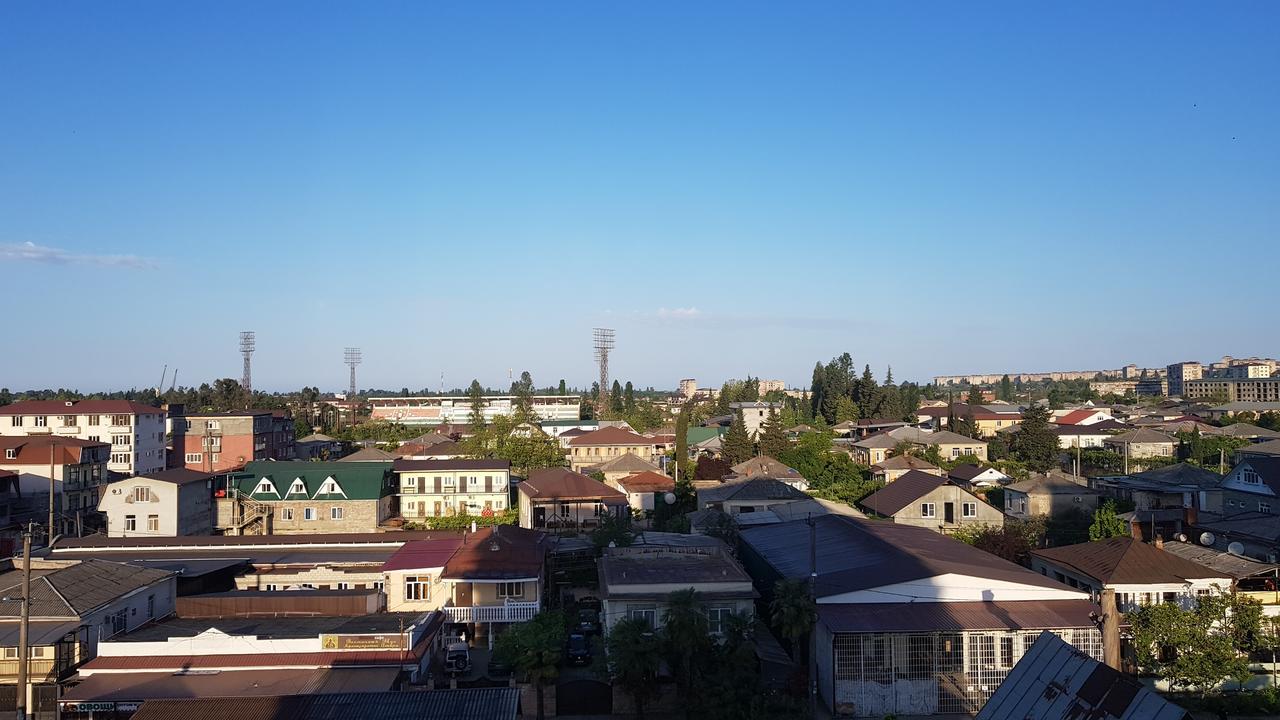 Люкс Апартаменты Центр Sochumi Exterior foto